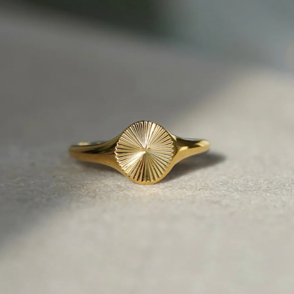 Signet Ring