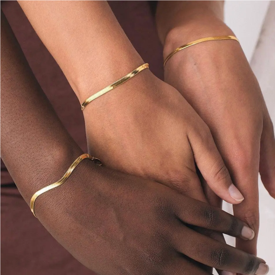 Dainty Herringbone Bracelet